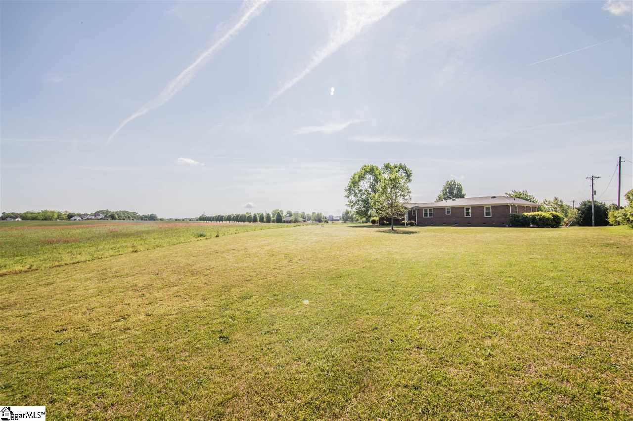 909 Brockman Road Greer, SC 29651 - Photo 28 of 35 Gallery Image 28