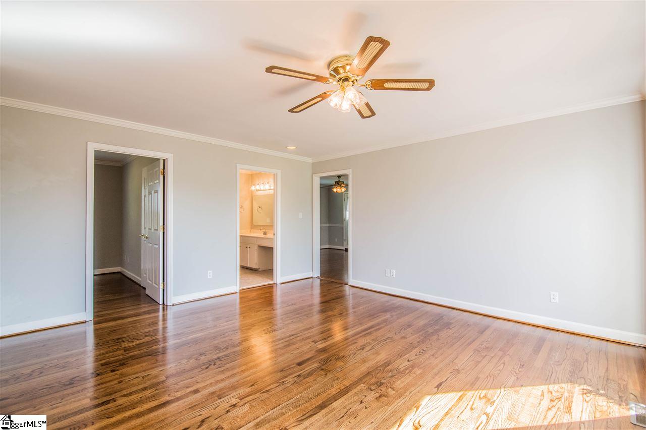 909 Brockman Road Greer, SC 29651 - Photo 6 of 35 Gallery Image 6