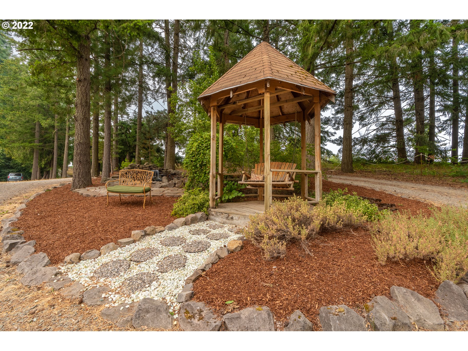 16844 South Beckman Road Oregon City, OR 97045 - Photo 2 of 32 Gallery Image 2