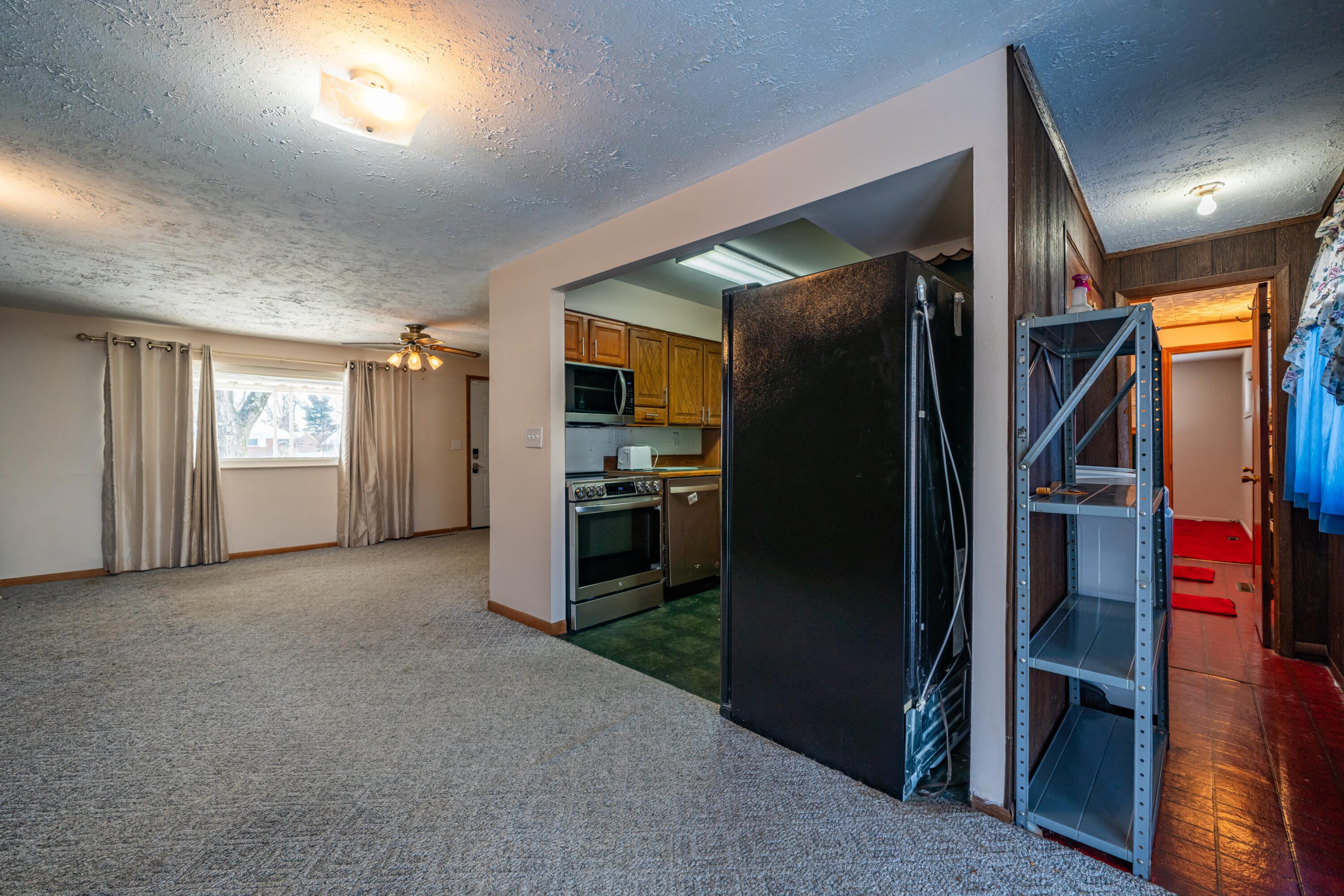 5201 Powell Road Dayton, OH 45424 - Photo 10 of 41