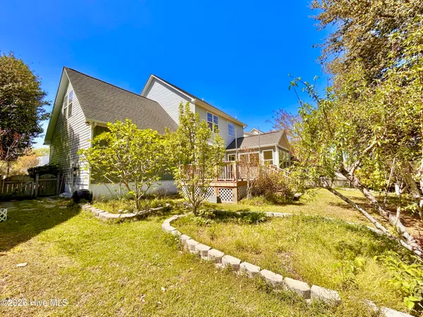 $2,400 | 1006 Meridian Drive, Sneads Ferry, NC 28460