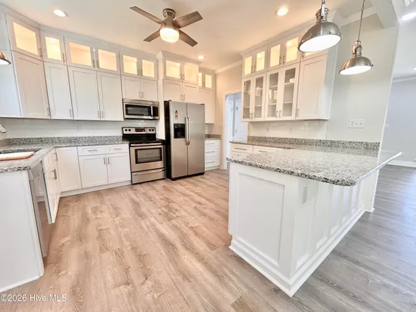 $2,400 | 1006 Meridian Drive, Sneads Ferry, NC 28460