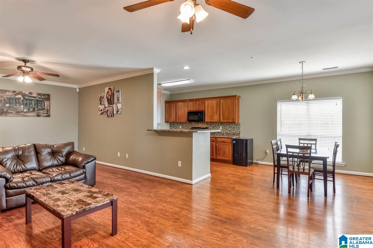 404 Summit Way Fultondale, AL 35068 - Photo 7 of 45