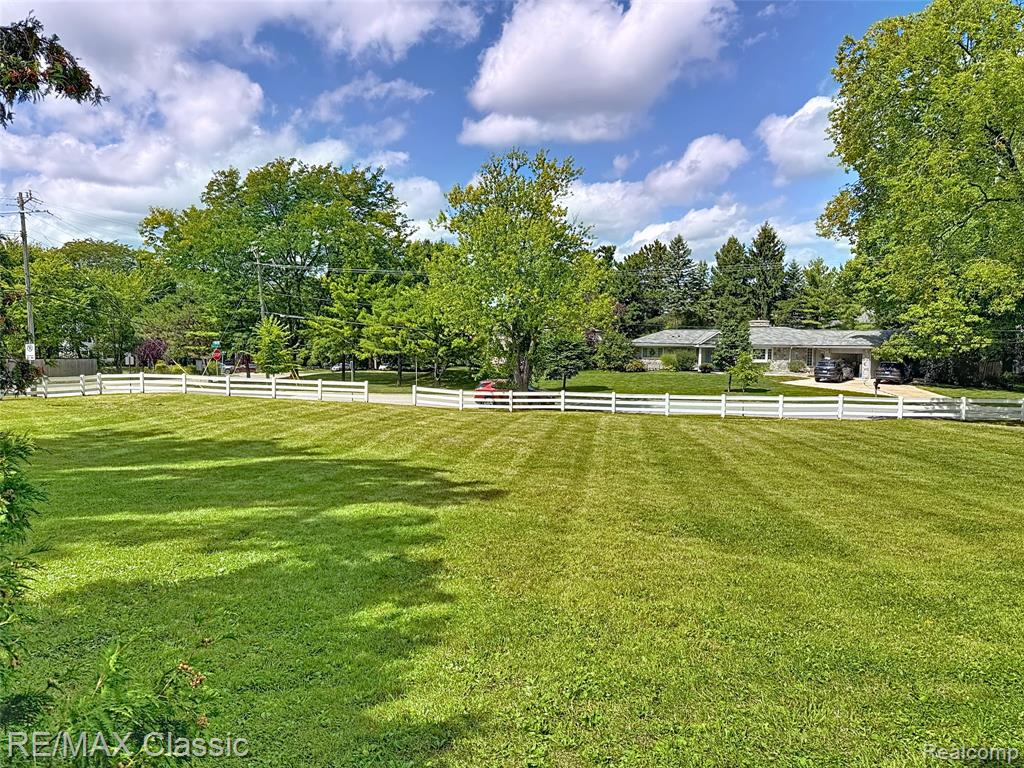 2100 Tuomy Road Ann Arbor, MI 48104 - Photo 1 of 7