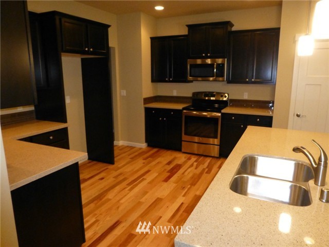 865 Southwest Lider Road Port Orchard, WA 98367 - Photo 2 of 6 Gallery Image 2