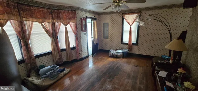 $275,000 | 115 Clearfield Avenue, Trenton, NJ 08618