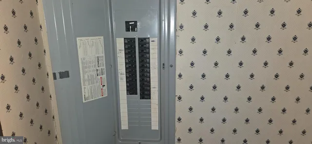 $275,000 | 115 Clearfield Avenue, Trenton, NJ 08618