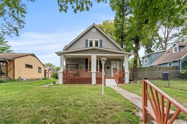 $289,500 | 6010 Kenwood Avenue, Kansas City, MO 64110