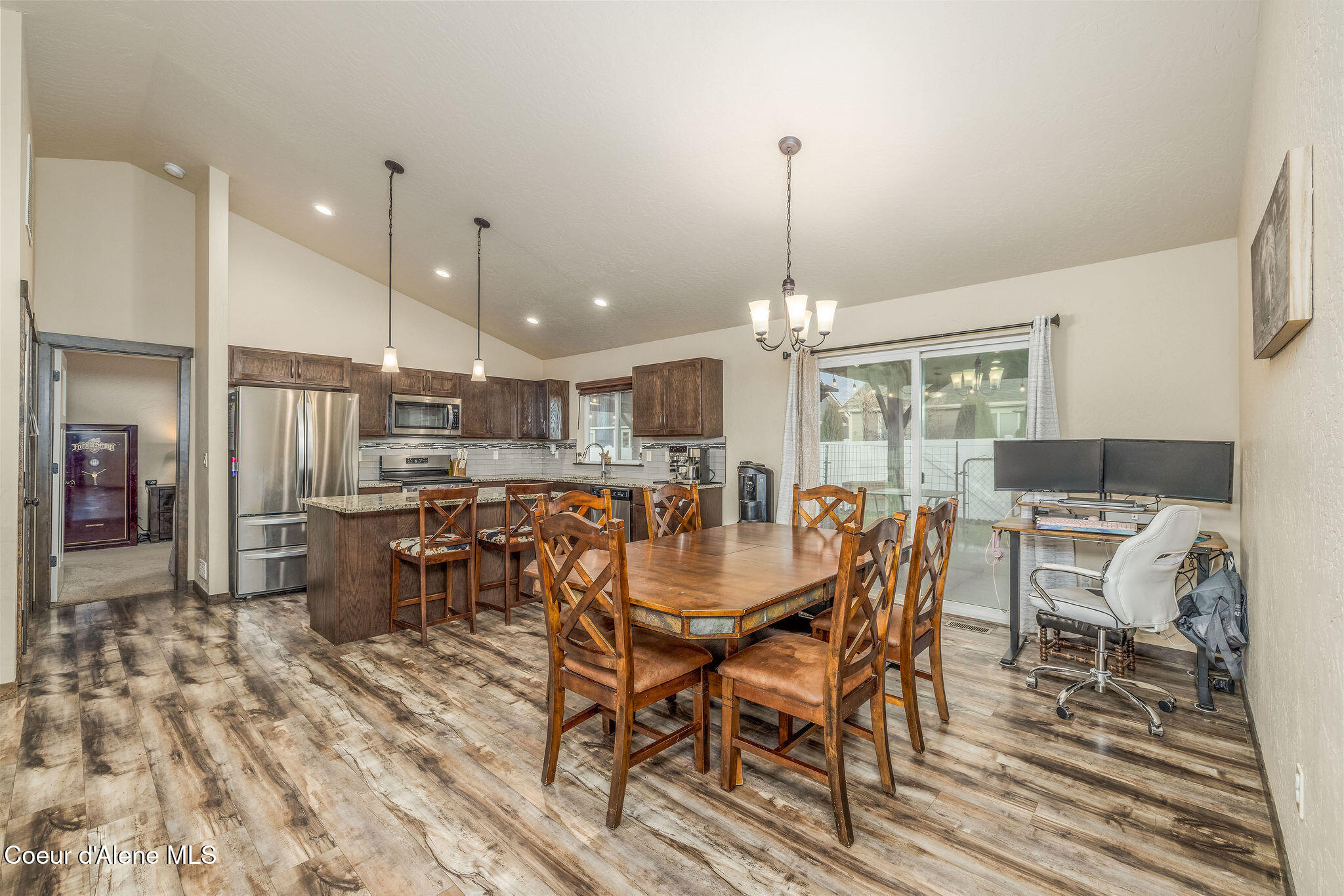 12926 North Bushel Street Rathdrum, ID 83858 - Photo 10 of 34 Dining & kitchen