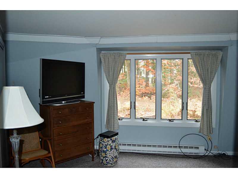 105 Nobis Point Road Readfield, ME 04355 - Photo 13 of 32 Bedroom.
