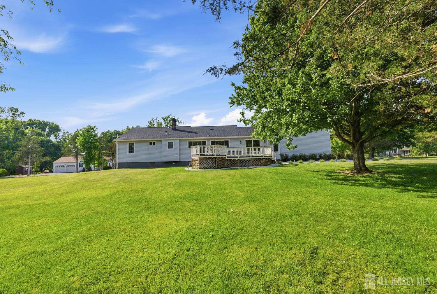 7 Smith Branch Road Whitehouse Station, NJ 08889 - Photo 20 of 34