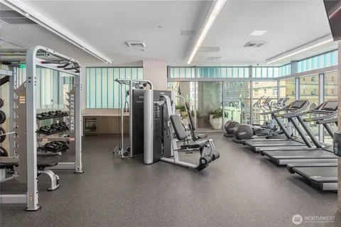 $1,299,950 | 121 Stewart Street, Unit 2501, Seattle, WA 98101
