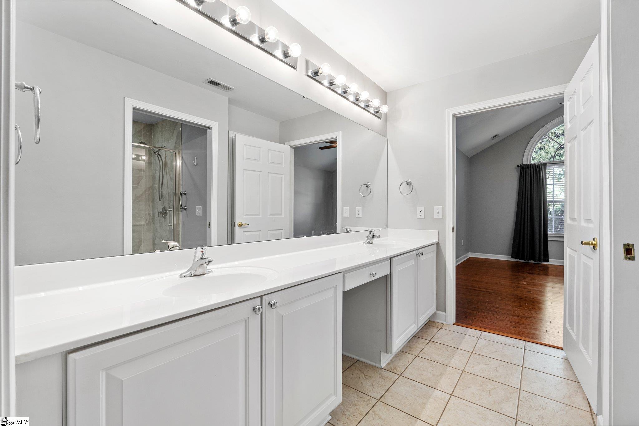 111 Ravines Lane Spartanburg, SC 29301 - Photo 25 of 37 Gallery Image 25