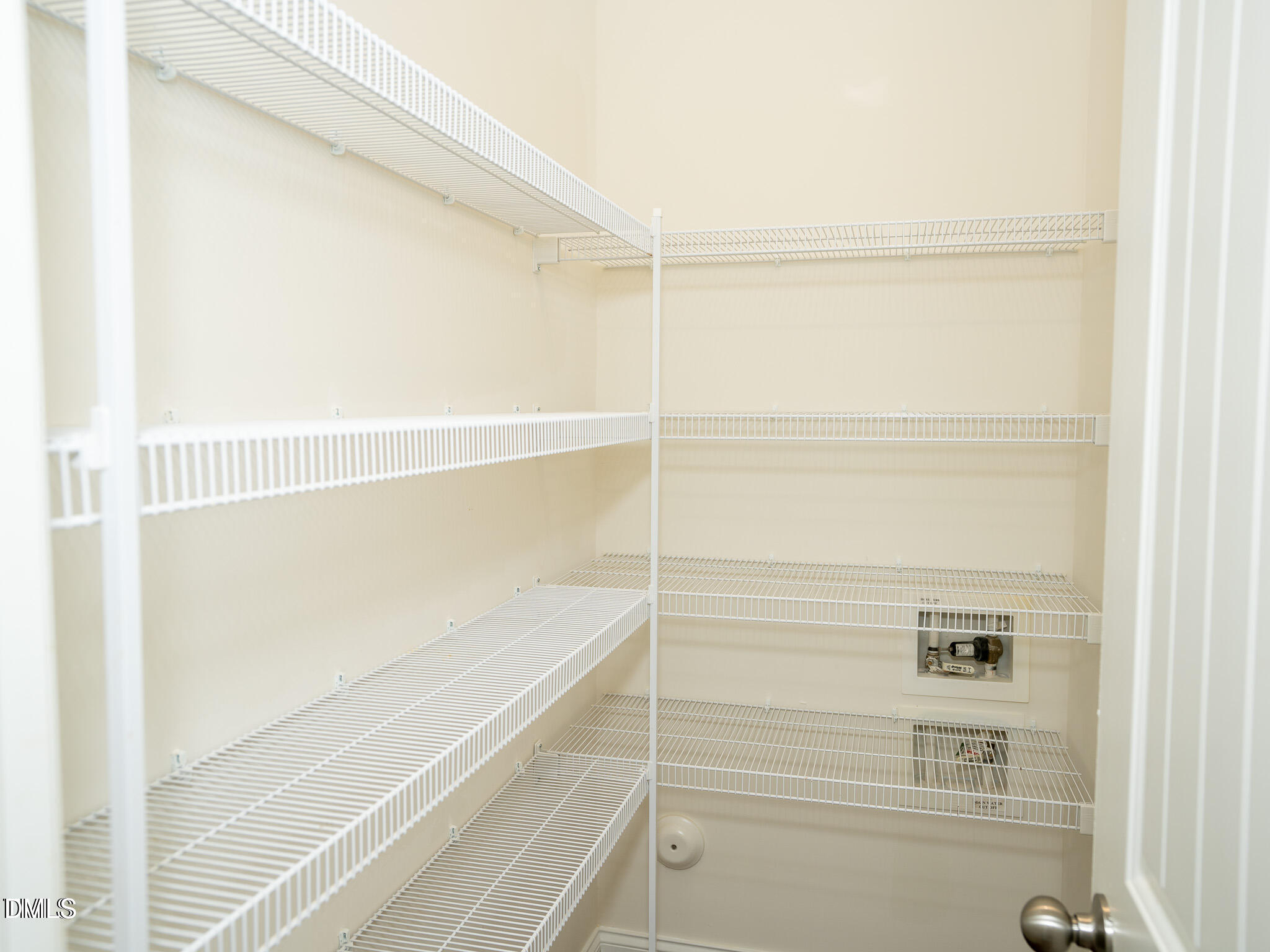 647 Newlyn Drive Raleigh, NC 27606 - Photo 20 of 53 20250801040120608601000000-o