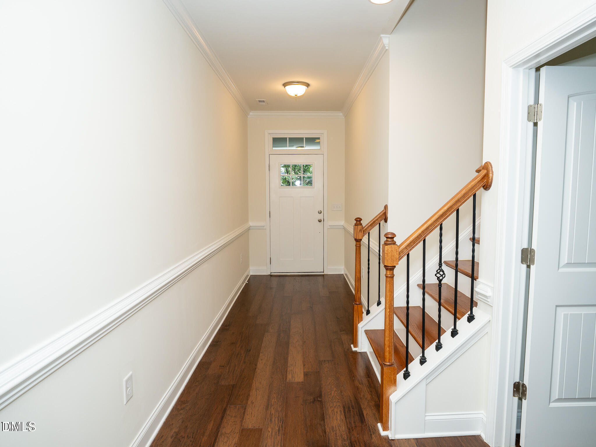 647 Newlyn Drive Raleigh, NC 27606 - Photo 8 of 53 a view of entryway