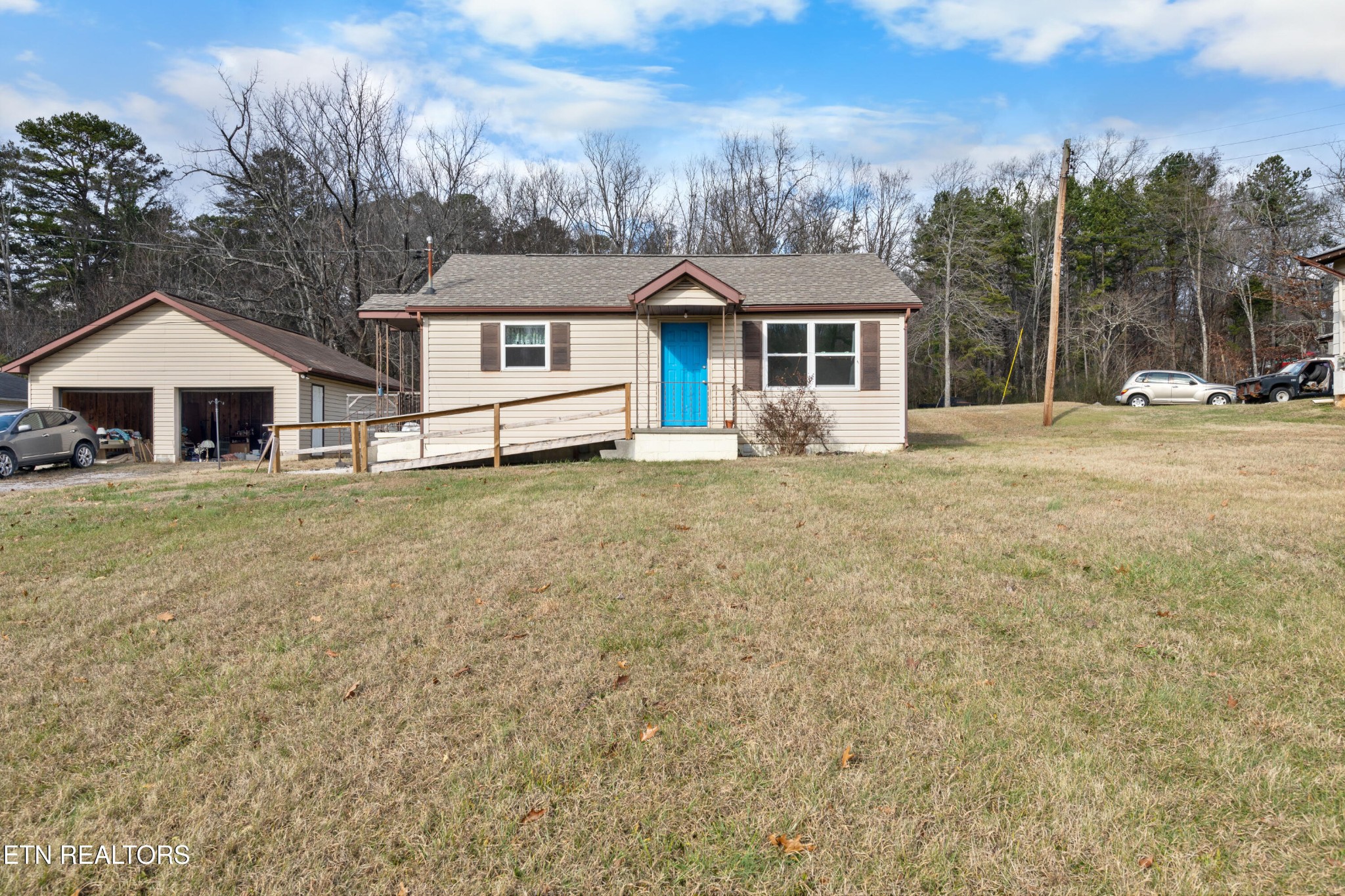 6041 Babelay Road Knoxville, TN 37924 - Photo 2 of 20 Gallery Image 2