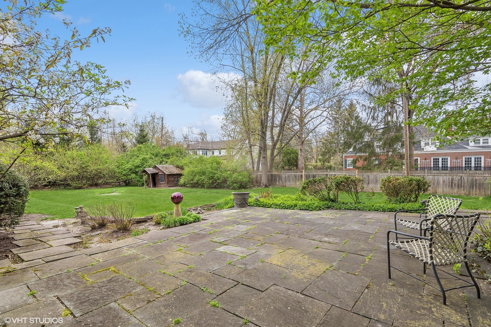 172 Dewindt Road Winnetka, IL 60093 - Photo 11 of 20