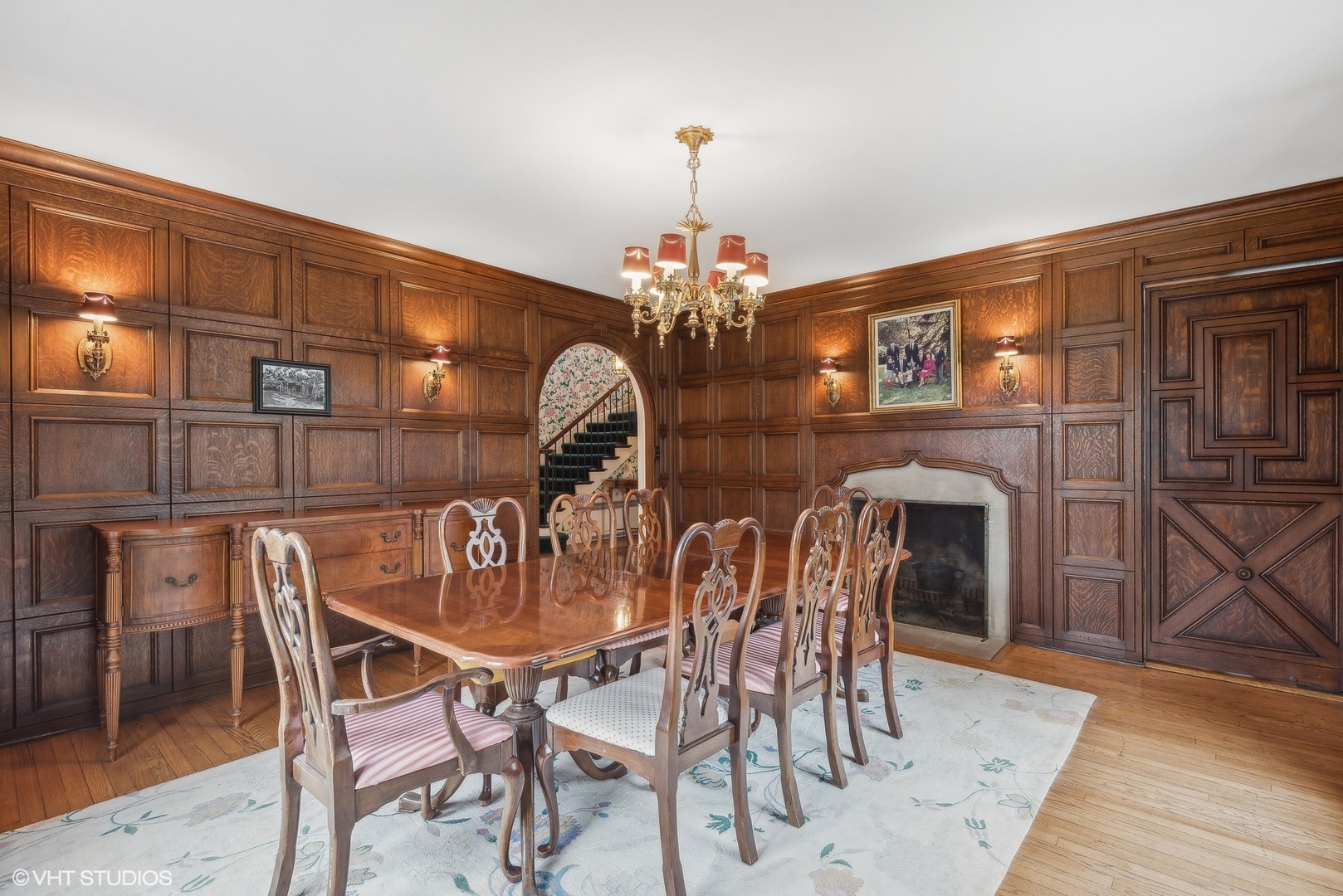 172 Dewindt Road Winnetka, IL 60093 - Photo 8 of 20