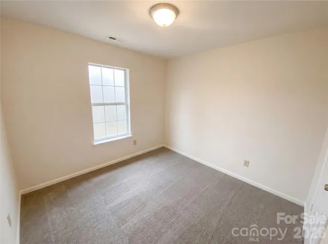 $331,000 | 5719 Rocbridge Lane, Charlotte, NC 28208