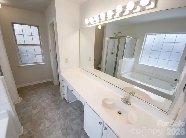 $331,000 | 5719 Rocbridge Lane, Charlotte, NC 28208