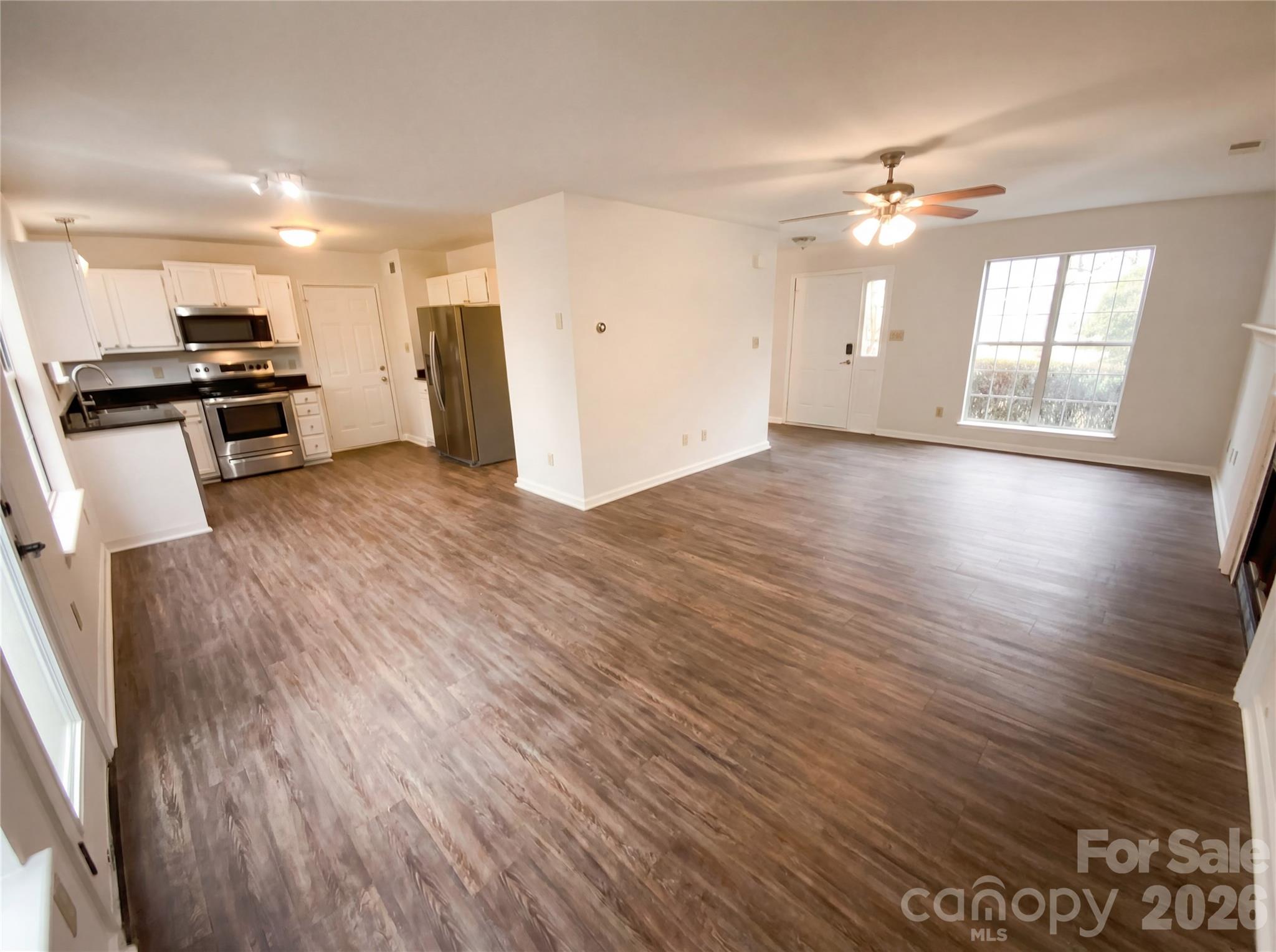 5719 Rocbridge Lane Charlotte, NC 28208 - Photo 9 of 24