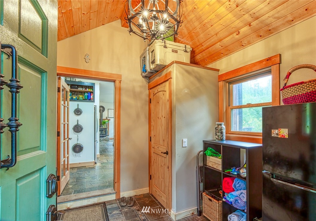 281 Reef Net Road Friday Harbor, WA 98250 - Photo 3 of 40 Gallery Image 3