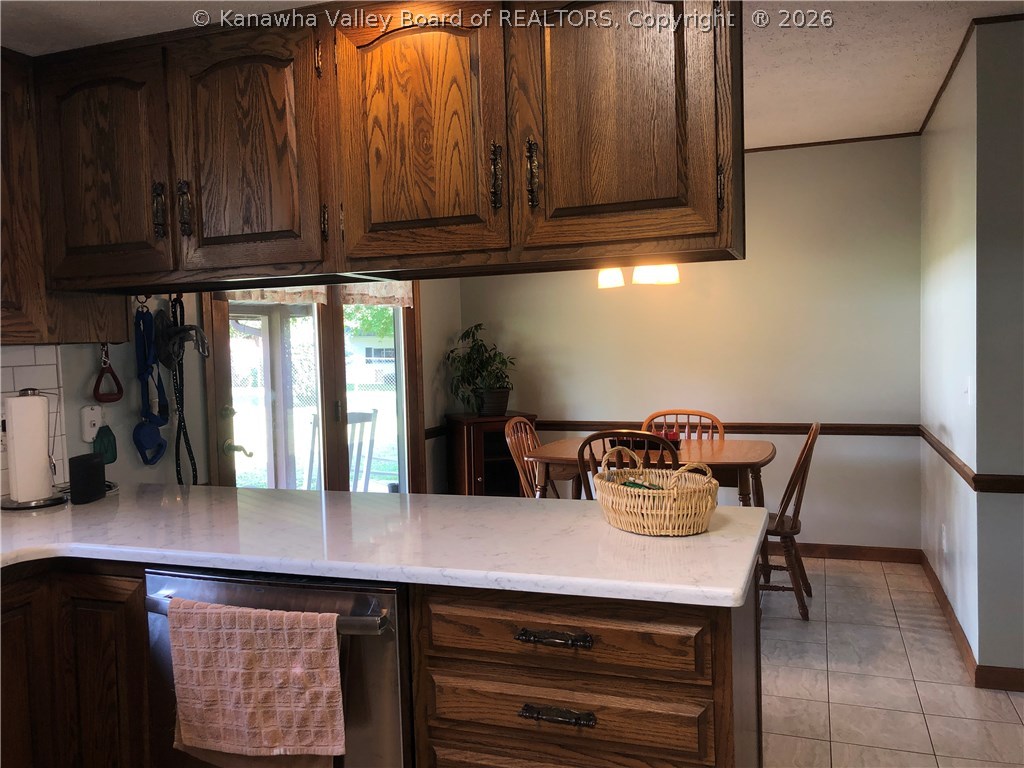 1000 Oakwood Road Culloden, WV 25510 - Photo 11 of 22 Gallery Image 11