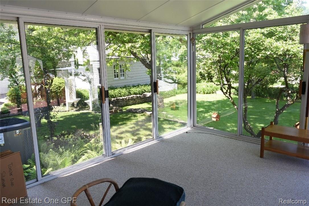 740 Hawthorne Road Grosse Pointe, MI 48236 - Photo 10 of 47 03 ! 1RJR_1356.JPG