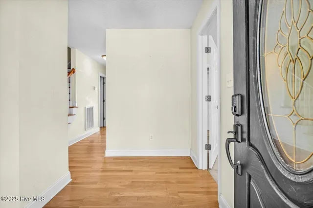 $724,900 | 814 Canal Cove Road, Lake Waccamaw, NC 28450