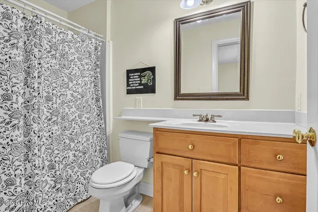 $724,900 | 814 Canal Cove Road, Lake Waccamaw, NC 28450