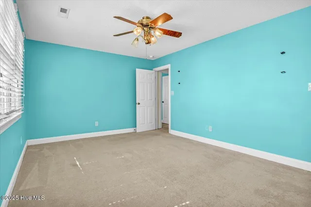 $724,900 | 814 Canal Cove Road, Lake Waccamaw, NC 28450