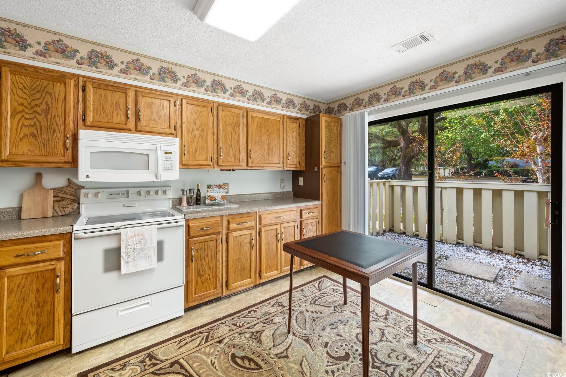 58 Wedgefield Village Road, Unit 48 Georgetown, SC 29440 - Photo 9 of 37