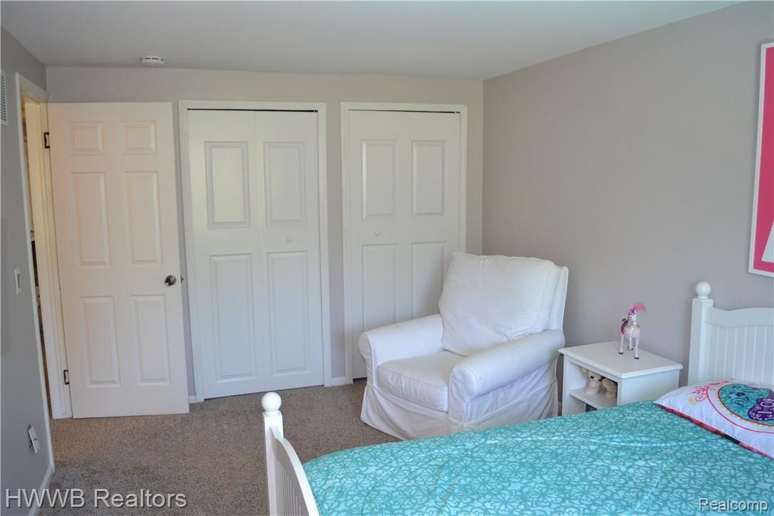 1950 Kilburn Road West Rochester, MI 48306 - Photo 30 of 45 23.JPG