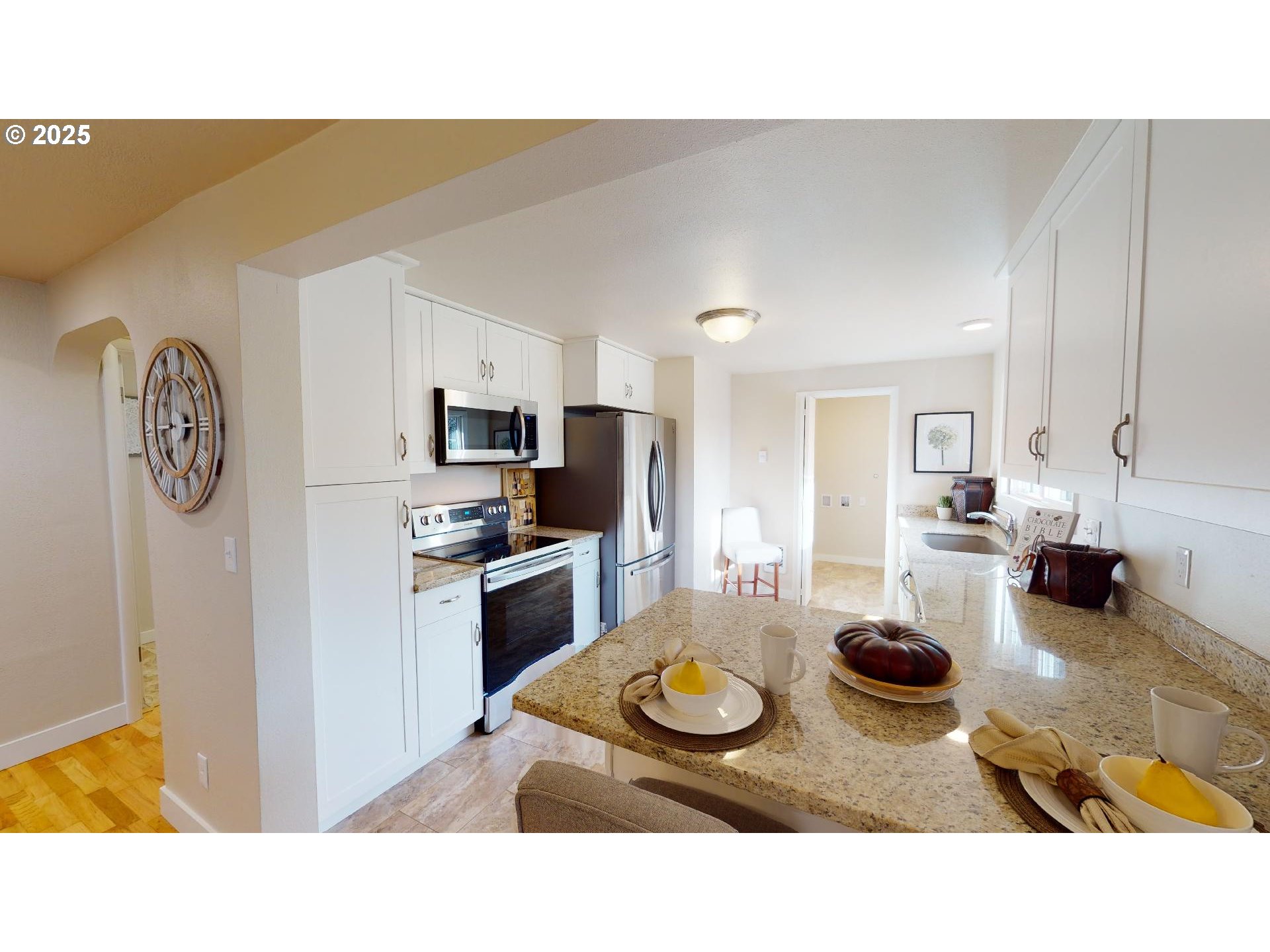 2993 Game Farm Road Springfield, OR 97477 - Photo 10 of 45