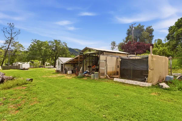 $350,000 | 15194 Wonderland Boulevard, Redding, CA 96003