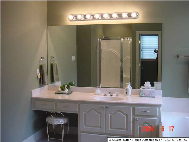 4833 Summa Court Baton Rouge, LA 70809 - Photo 8 of 9 Gallery Image 8