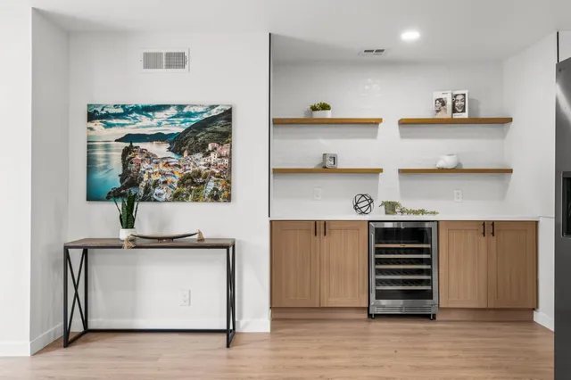 $1,299,800 | 1986 Camperdown Way, San Jose, CA 95121