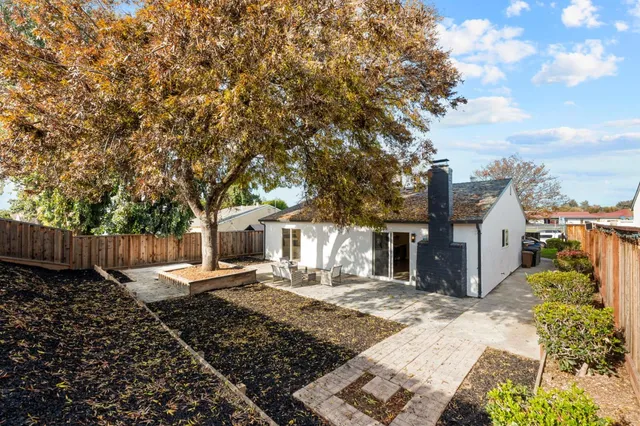 $1,299,800 | 1986 Camperdown Way, San Jose, CA 95121