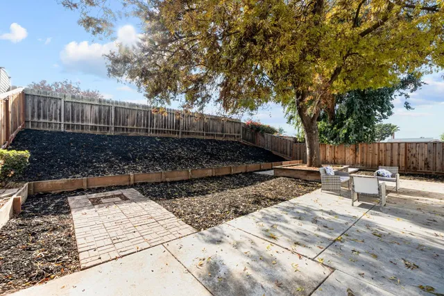 $1,299,800 | 1986 Camperdown Way, San Jose, CA 95121