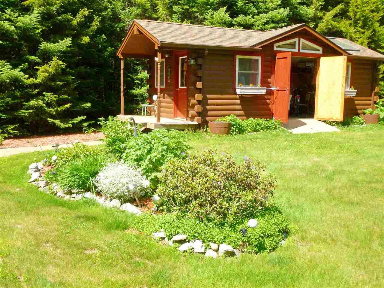 63 Tuttlebrook Road Carroll, NH 03595 - Photo 36 of 39 Gallery Image 36