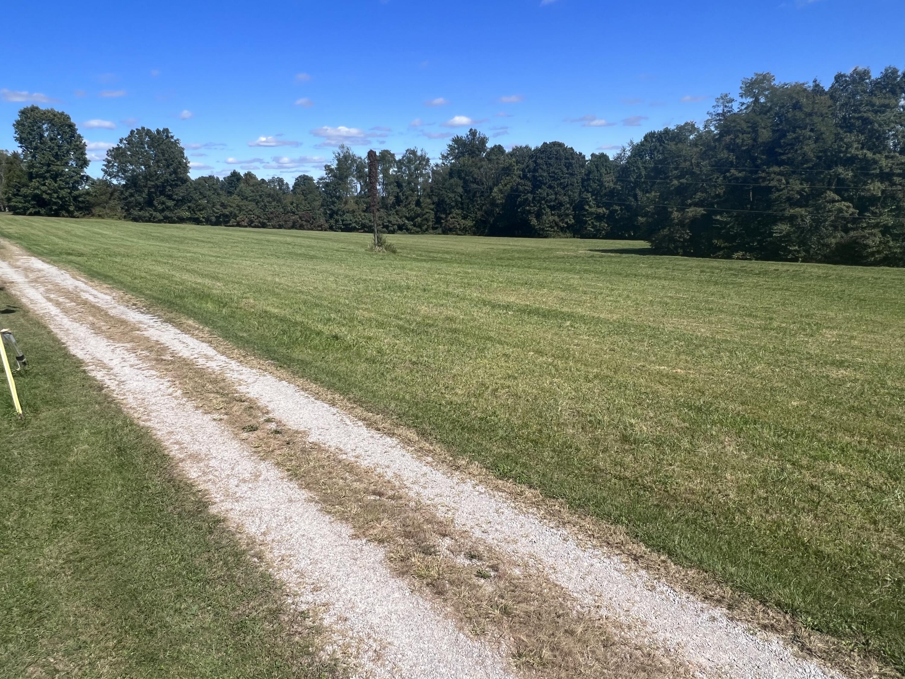 990 Cemetery Road Waynesburg, KY 40489 - Photo 24 of 25 IMG_4745