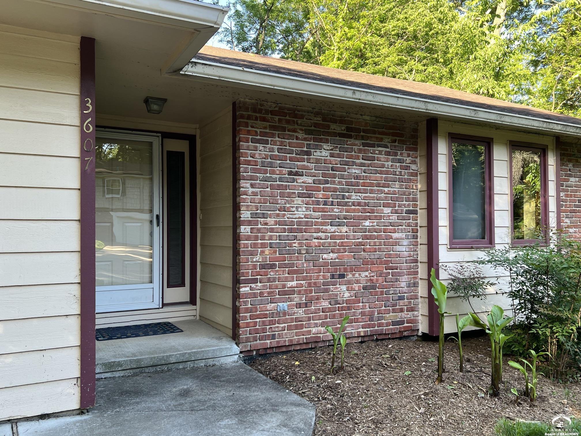 3607 Boulder Court Lawrence, KS 66049 - Photo 19 of 72