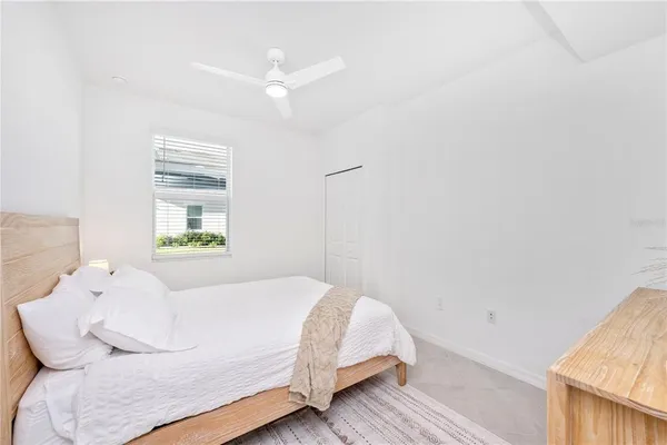 a sign that is on the side of a building