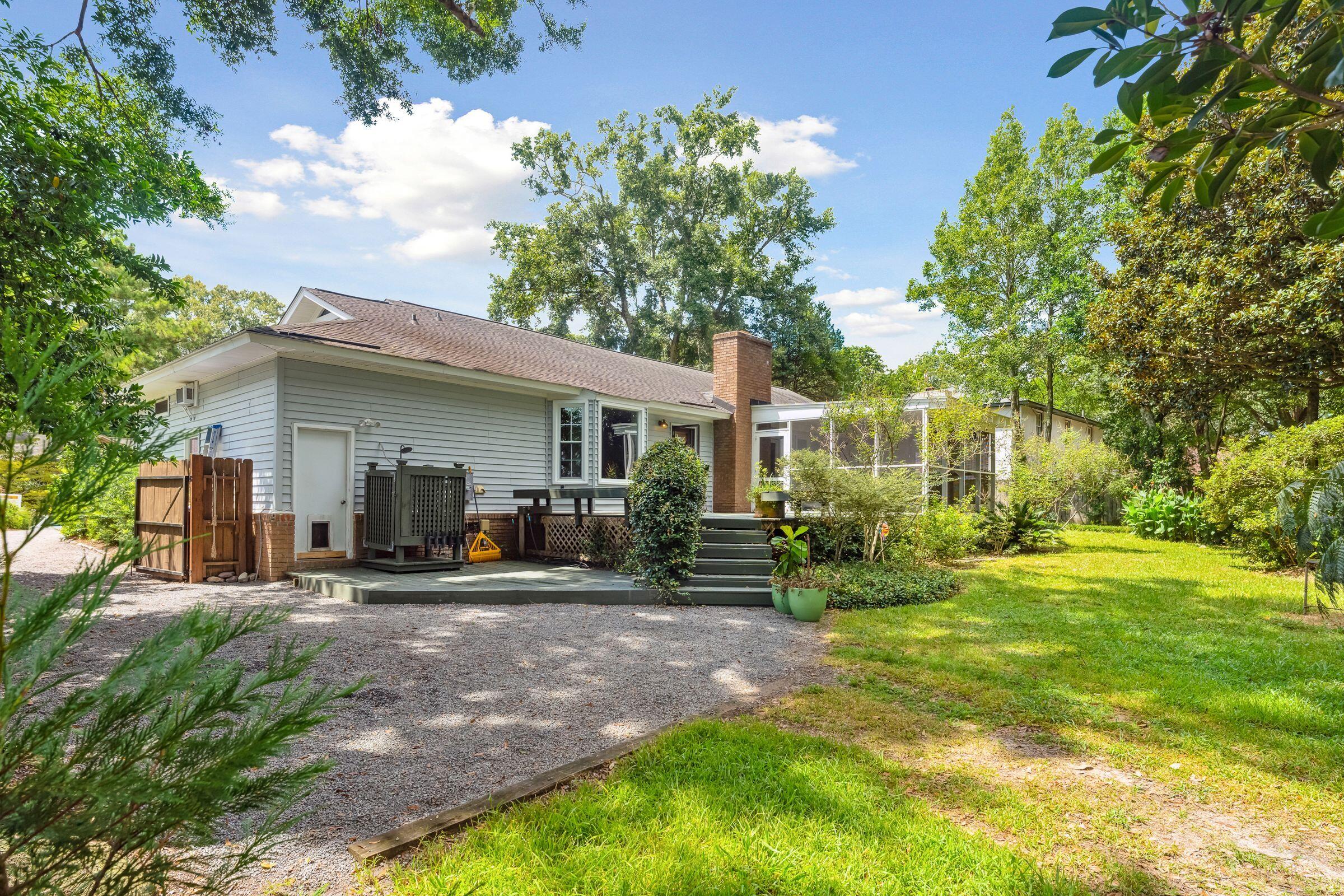 648 Pelzer Drive Mount Pleasant, SC 29464 - Photo 32 of 48 648Pelzer-KeenEyeMarketing-018