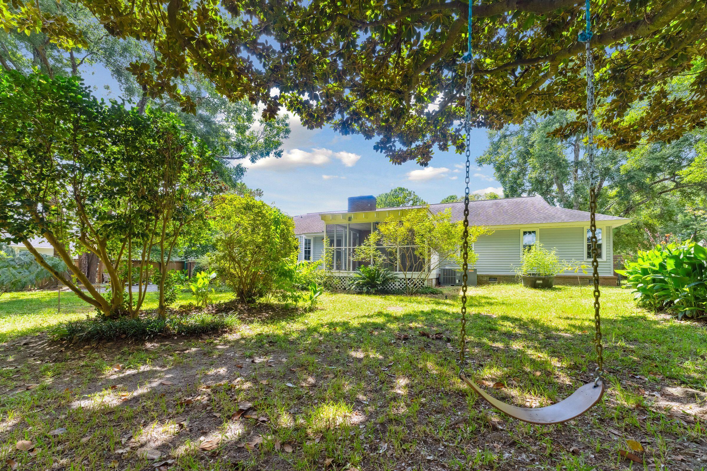 648 Pelzer Drive Mount Pleasant, SC 29464 - Photo 37 of 48 648Pelzer-KeenEyeMarketing-027