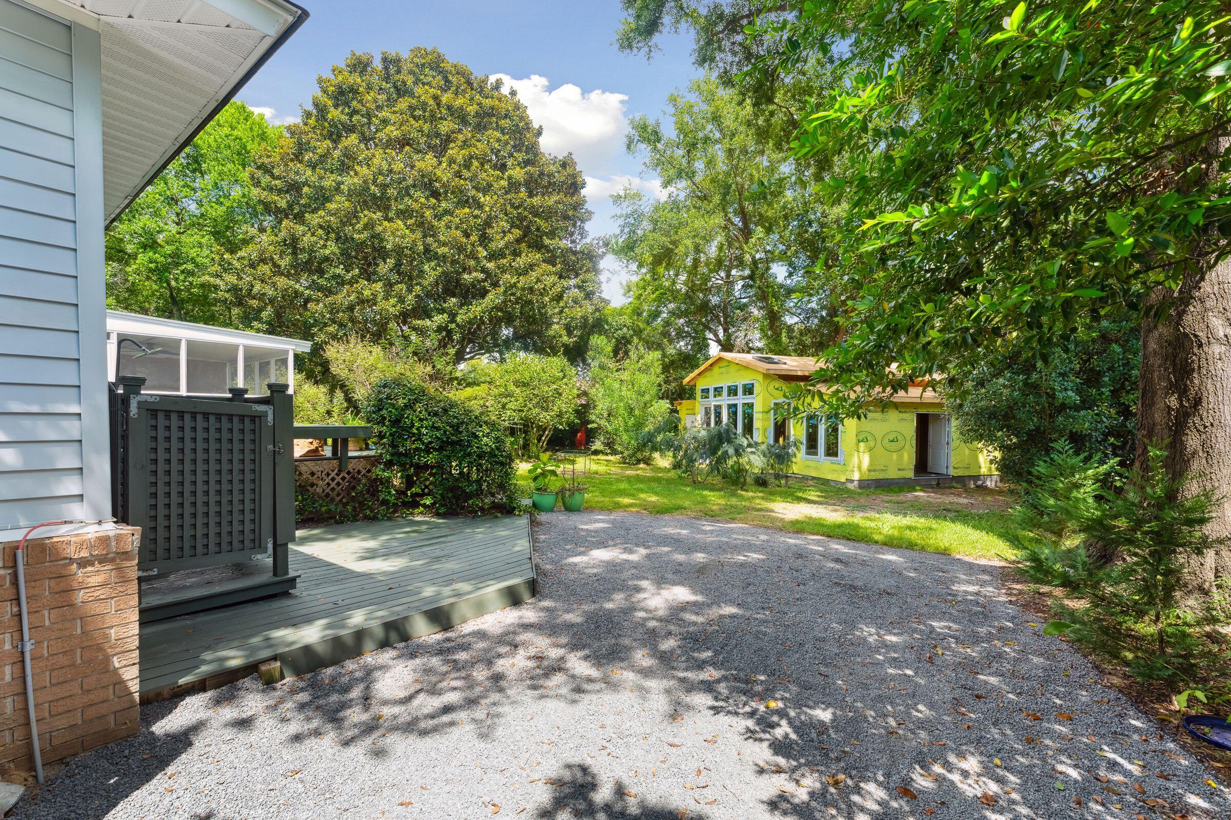 648 Pelzer Drive Mount Pleasant, SC 29464 - Photo 39 of 48 648Pelzer-KeenEyeMarketing-029