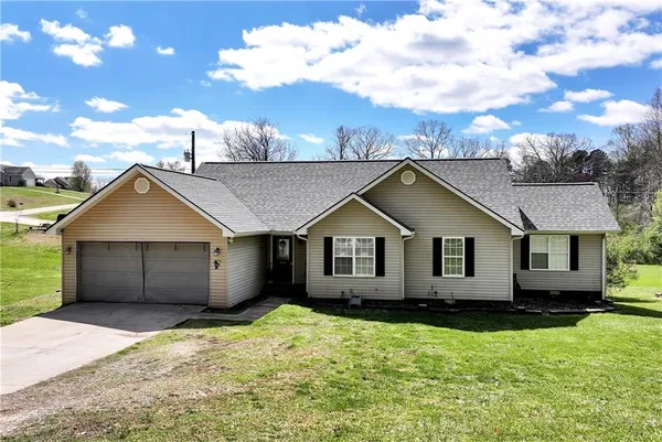 $330,000 | 255 Leatherford Road, Cleveland, GA 30528