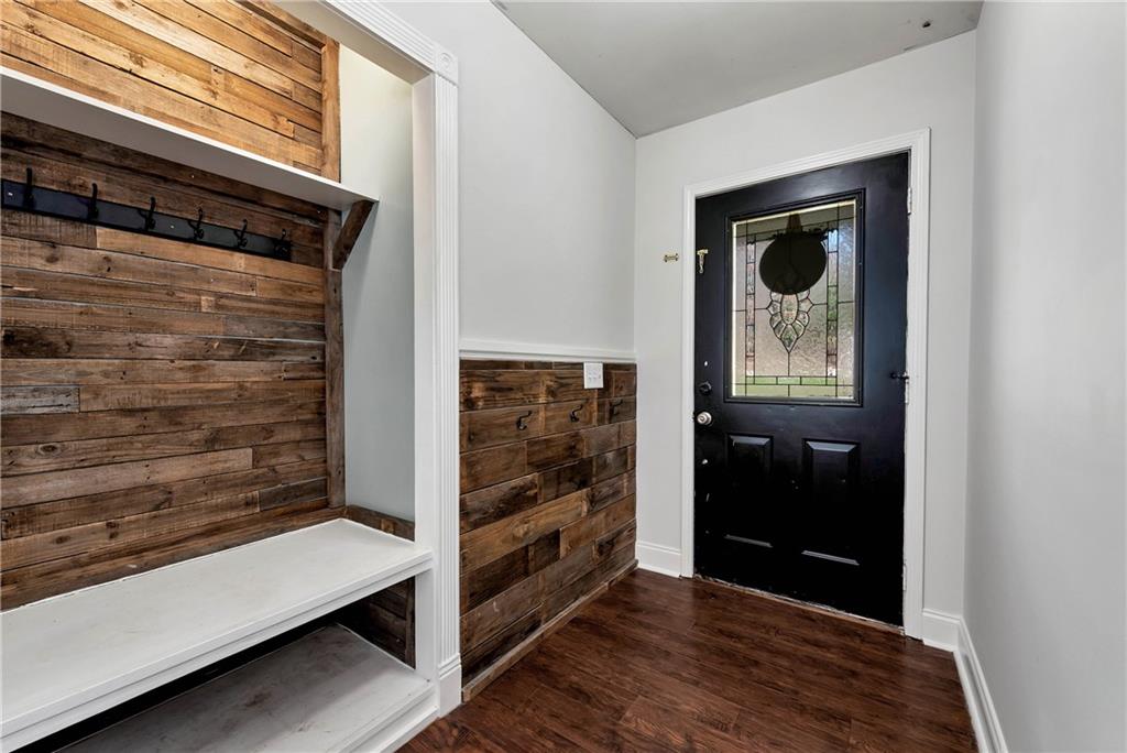 255 Leatherford Road Cleveland, GA 30528 - Photo 3 of 46