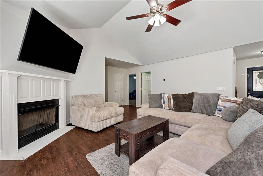 255 Leatherford Road Cleveland, GA 30528 - Photo 4 of 46