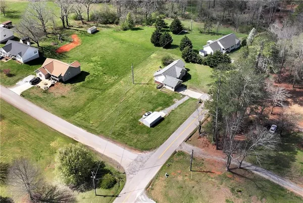 $330,000 | 255 Leatherford Road, Cleveland, GA 30528
